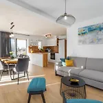 Villa Lumina Divina With Heated Pool Near Porec Prhati