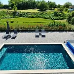 Lumina Divina With Heated Pool Near Porec Prhati